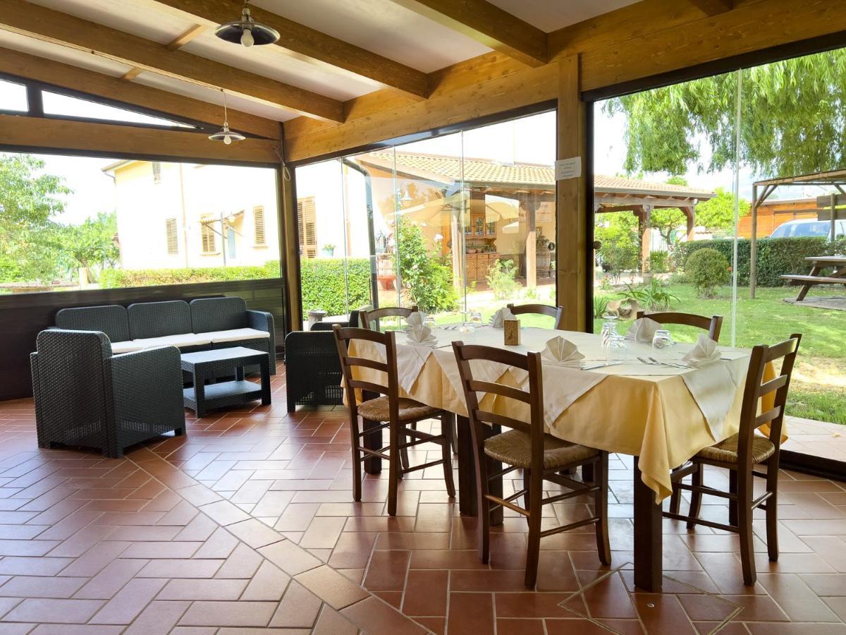 Agriturismo Terra Di Elea Azienda Agricola Di Raimondo Michela Ашеа Экстерьер фото
