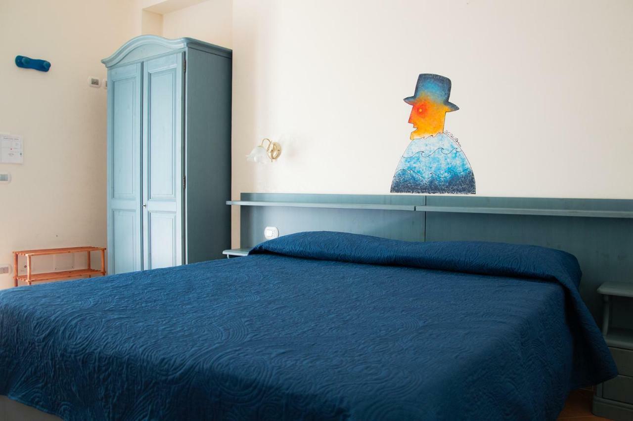Agriturismo Terra Di Elea Azienda Agricola Di Raimondo Michela Ашеа Экстерьер фото